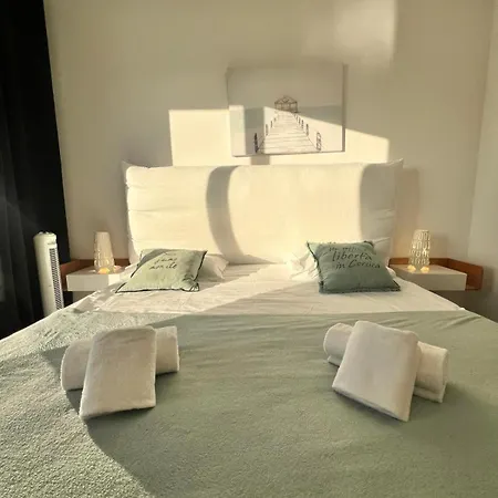Porra Avec Piscine 8 Pers Vue Montagne Villa Porto-Vecchio (Corsica)